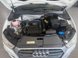 AUDI - Q3 - 2015/2016 - Branca - R$ 94.900,00