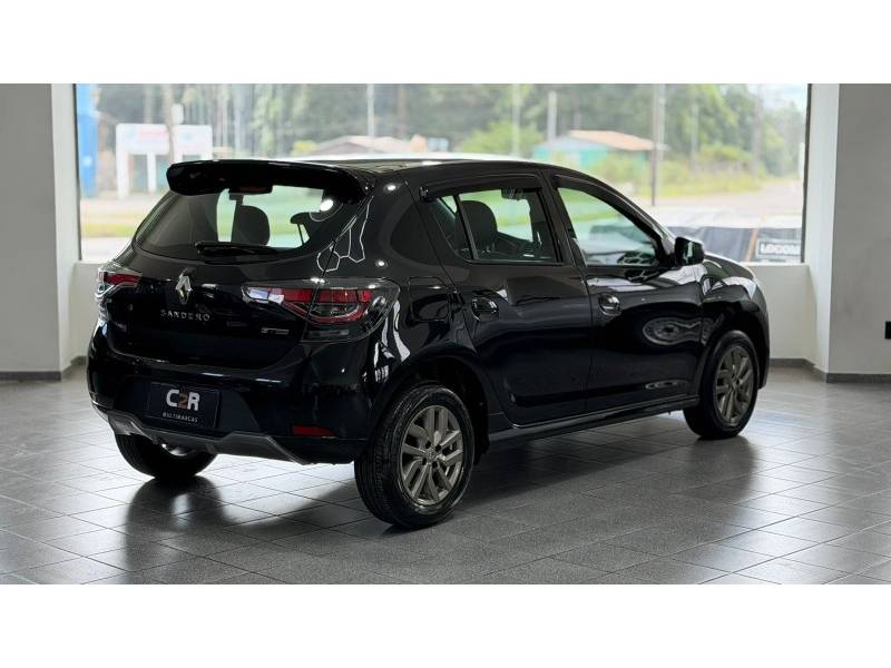 RENAULT - SANDERO - 2021/2022 - Preta - R$ 64.900,00