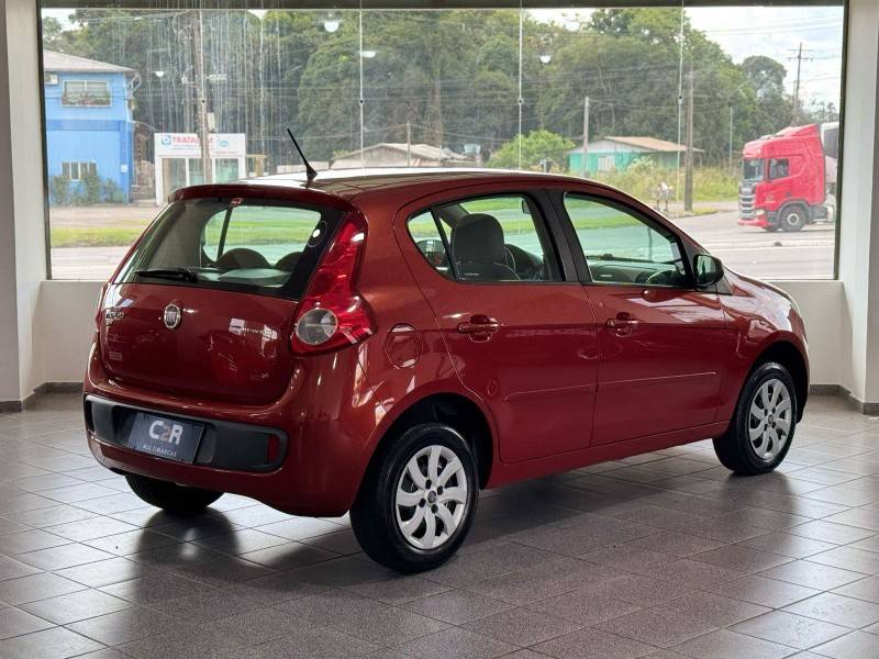 FIAT - PALIO - 2012/2012 - Vermelha - R$ 36.900,00