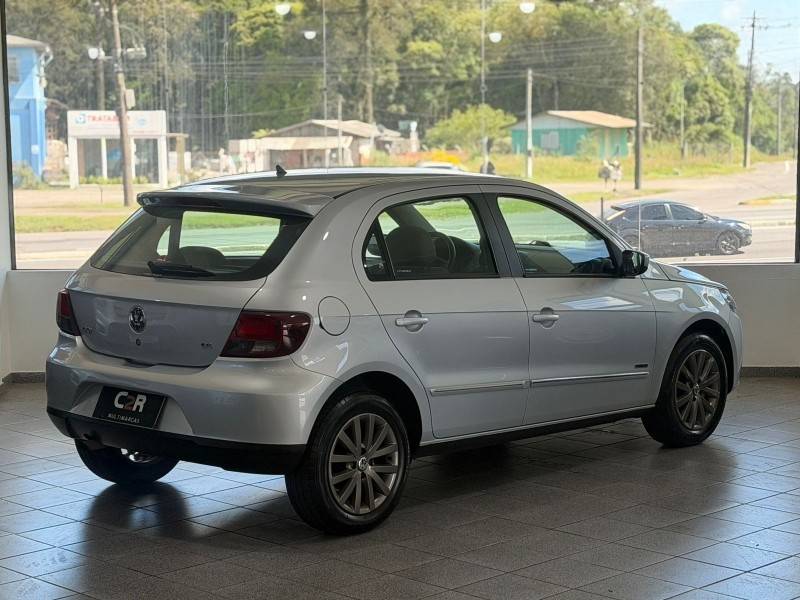 VOLKSWAGEN - GOL - 2010/2010 - Prata - R$ 33.900,00