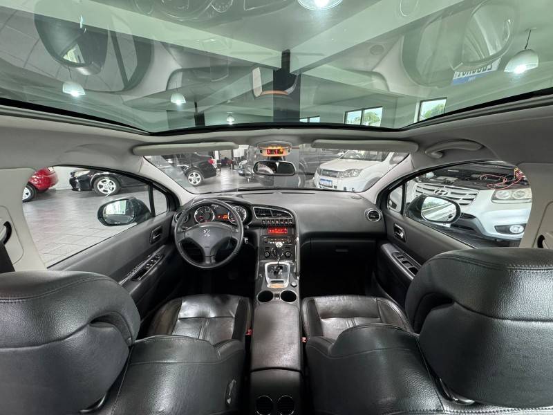 PEUGEOT - 3008 - 2011/2011 - Cinza - R$ 39.900,00