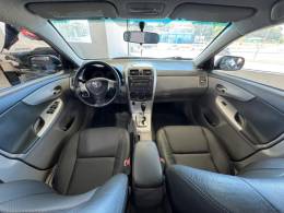 TOYOTA - COROLLA - 2013/2014 - Preta - R$ 66.900,00