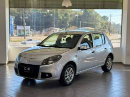 RENAULT - SANDERO - 2013/2014 - Prata - R$ 34.900,00