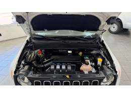 JEEP - RENEGADE - 2015/2016 - Branca - R$ 63.900,00