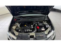 RENAULT - SANDERO - 2021/2022 - Preta - R$ 64.900,00