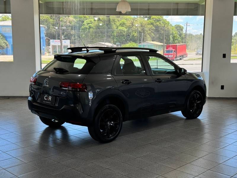 CITROËN - C4 CACTUS - 2020/2021 - Cinza - R$ 77.900,00