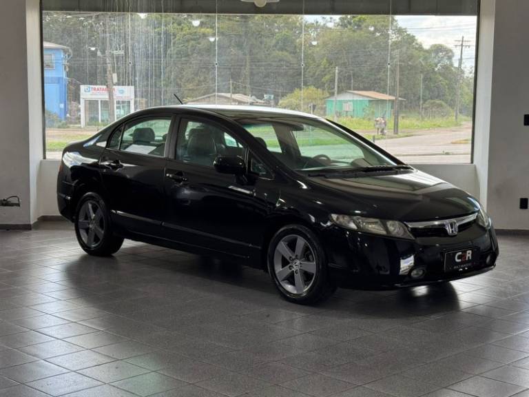 HONDA - CIVIC - 2008/2008 - Preta - R$ 43.900,00