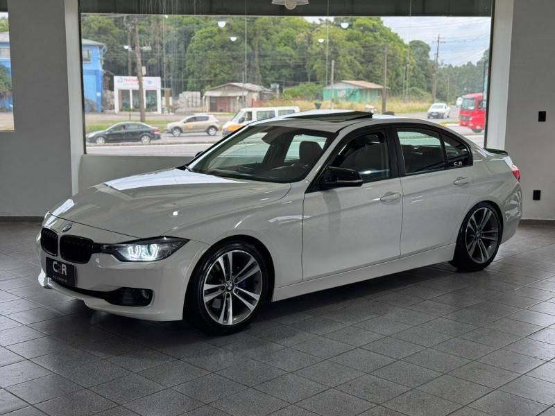 BMW - 328I - 2013/2013 - Branca - R$ 109.900,00