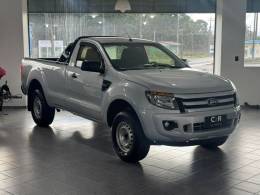 FORD - RANGER - 2012/2013 - Prata - R$ 81.900,00