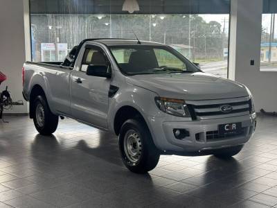 FORD - RANGER - 2012/2013 - Prata - R$ 81.900,00