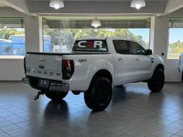 FORD - RANGER - 2015/2015 - Branca - R$ 119.900,00
