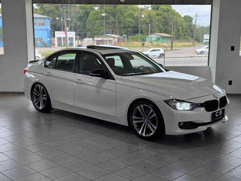 BMW - 328I - 2013/2013 - Branca - R$ 109.900,00