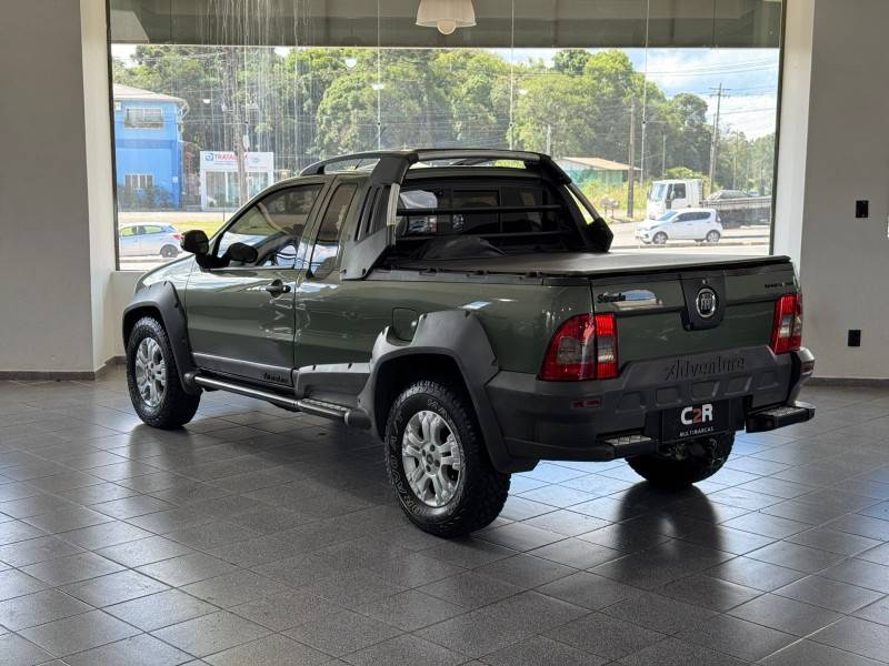 FIAT - STRADA - 2011/2011 - Verde - R$ 48.900,00