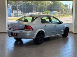CHEVROLET - VECTRA - 2006/2006 - Prata - R$ 31.900,00