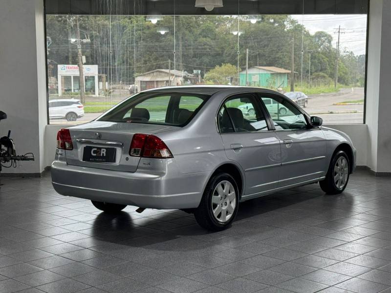 HONDA - CIVIC - 2002/2003 - Prata - R$ 28.900,00