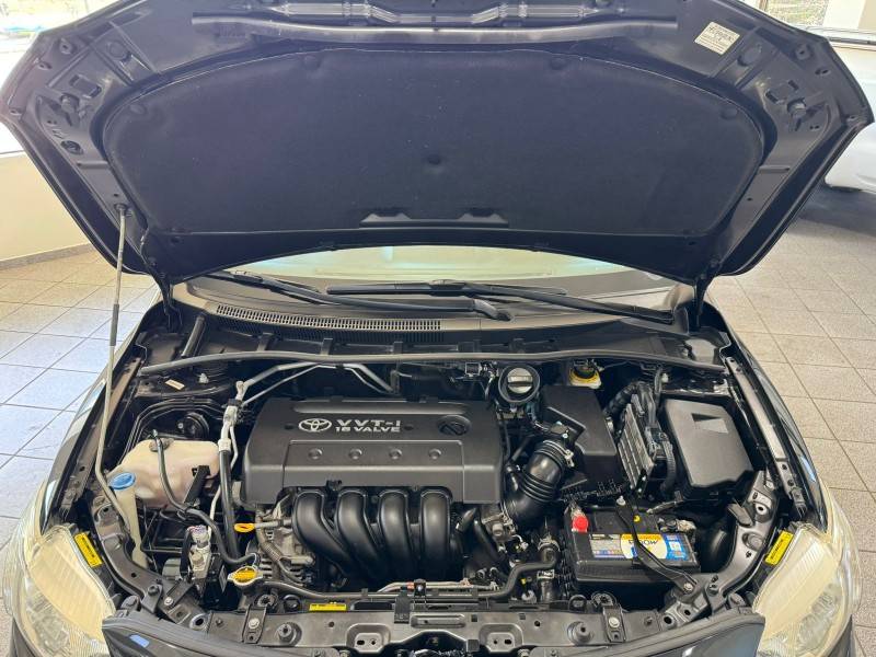 TOYOTA - COROLLA - 2009/2010 - Preta - R$ 60.900,00