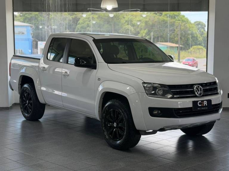 VOLKSWAGEN - AMAROK - 2013/2013 - Branca - R$ 94.900,00