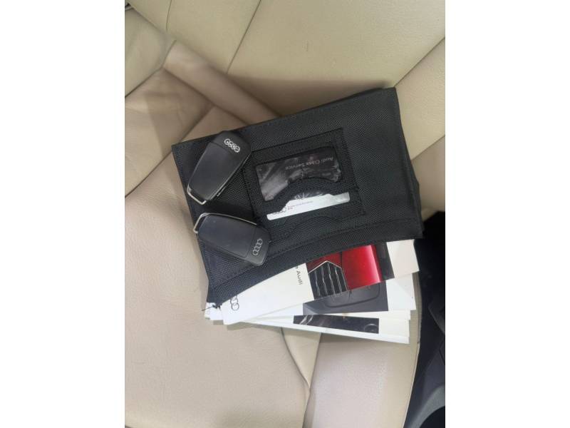 AUDI - Q3 - 2015/2016 - Branca - R$ 94.900,00