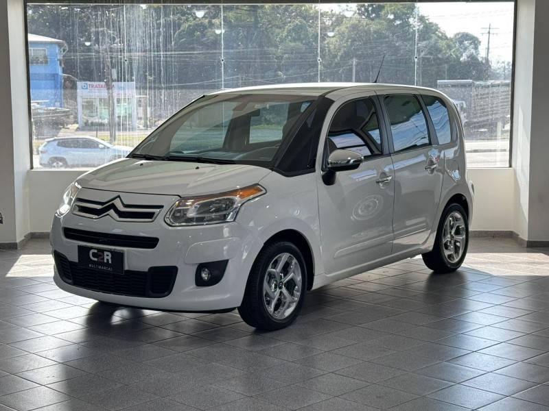 CITROËN - C3 PICASSO - 2012/2013 - Branca - R$ 37.900,00