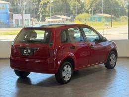 FORD - FIESTA - 2012/2013 - Vermelha - R$ 31.900,00