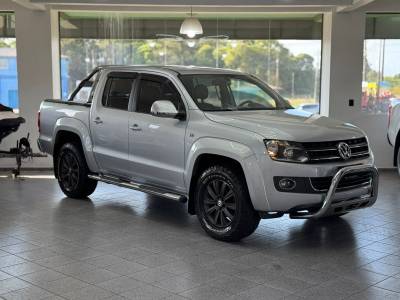 VOLKSWAGEN - AMAROK - 2014/2014 - Prata - R$ 99.900,00