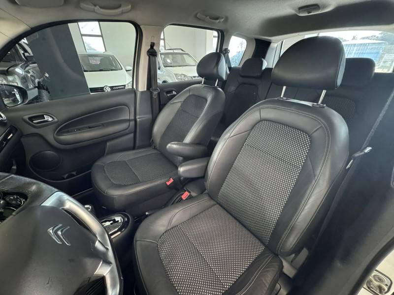 CITROËN - C3 PICASSO - 2012/2013 - Branca - R$ 37.900,00