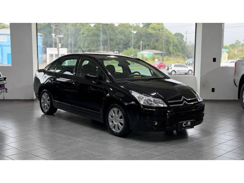 CITROËN - C4 - 2011/2012 - Preta - R$ 29.900,00